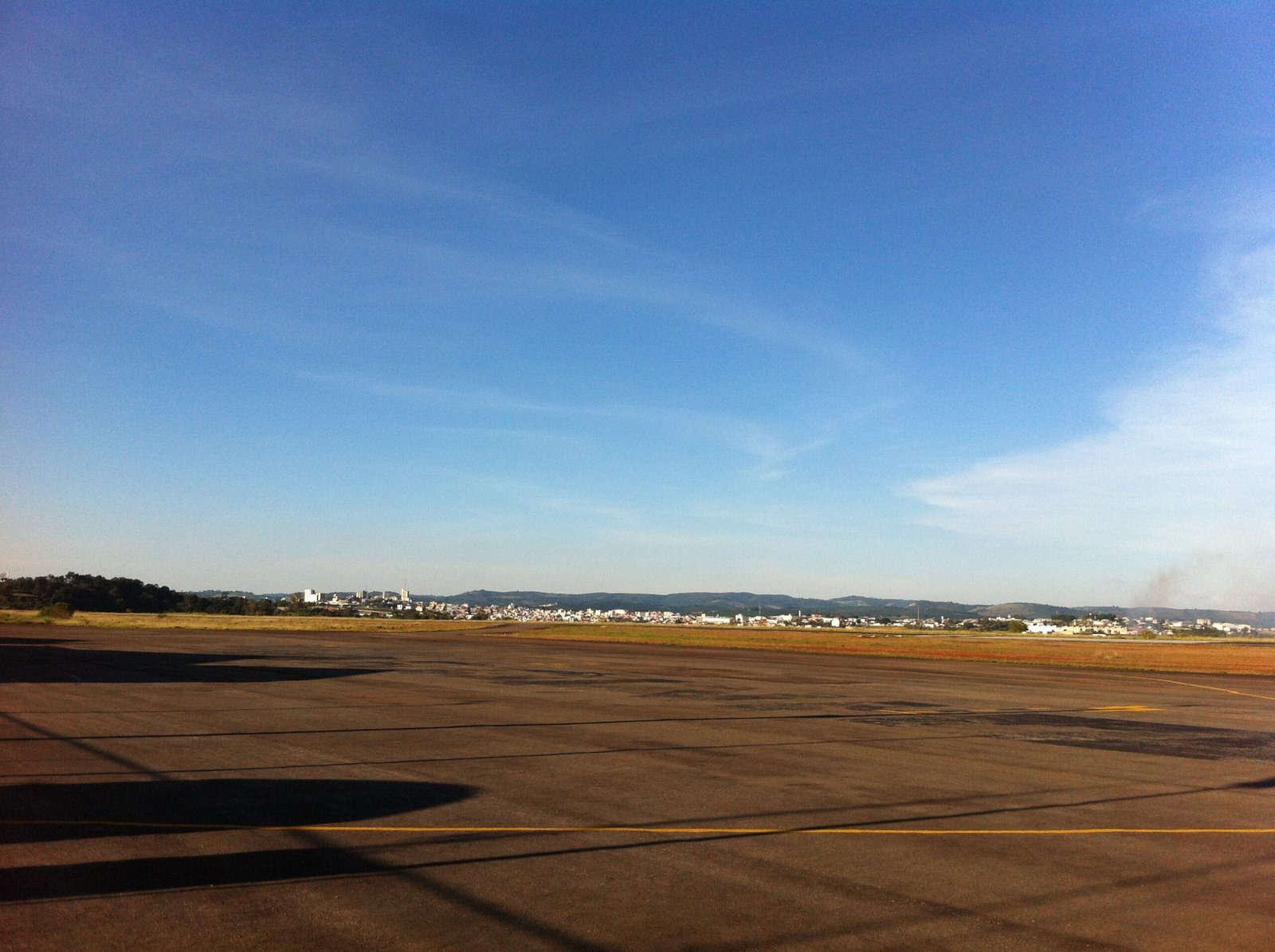 Aeroporto de Varginha sedia encontro de aviação e investimentos no Sul de Minas