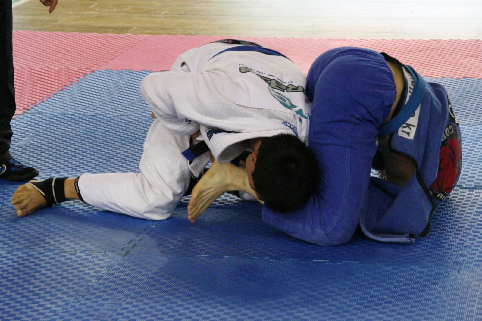 Atleta de Varginha, de 16 anos, conquista duas medalhas de ouro no Floripa Open de Jiu-Jitsu